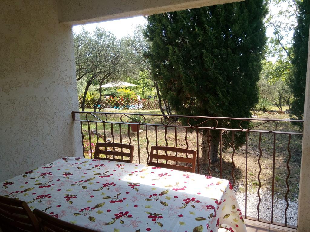 Gite Les Oliviers Cotignac Exterior foto